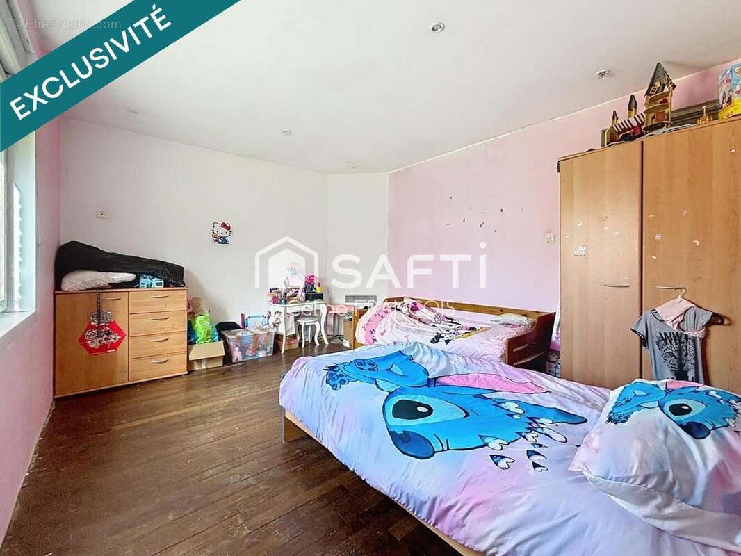 Photo 8 - Maison à BUS