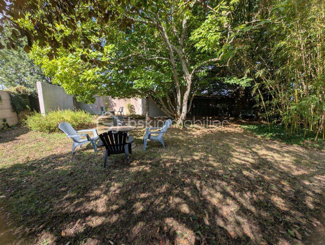 Maison à SAINT-JULIEN-DE-CONCELLES