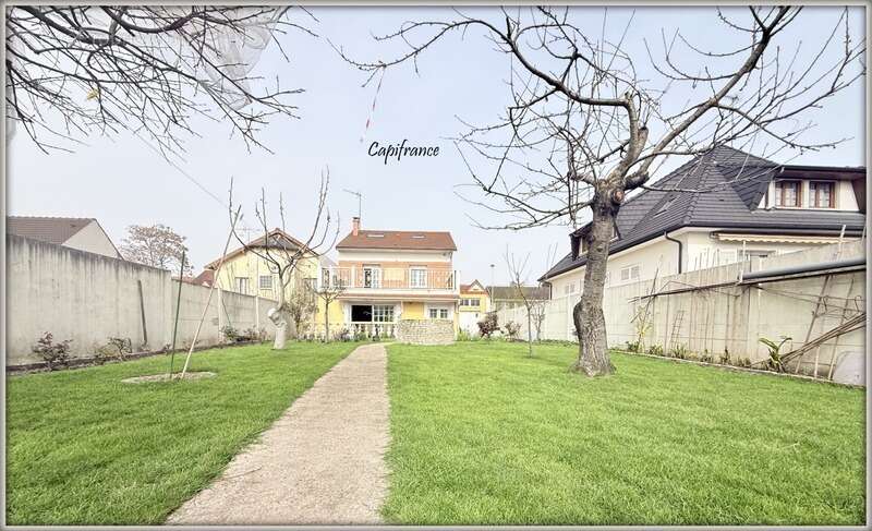 Maison à AULNAY-SOUS-BOIS