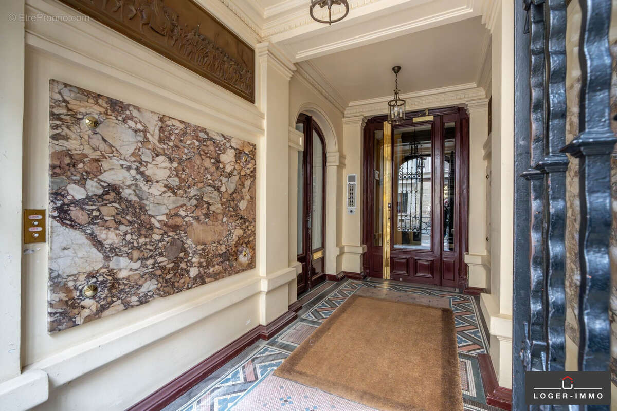 Appartement à PARIS-5E
