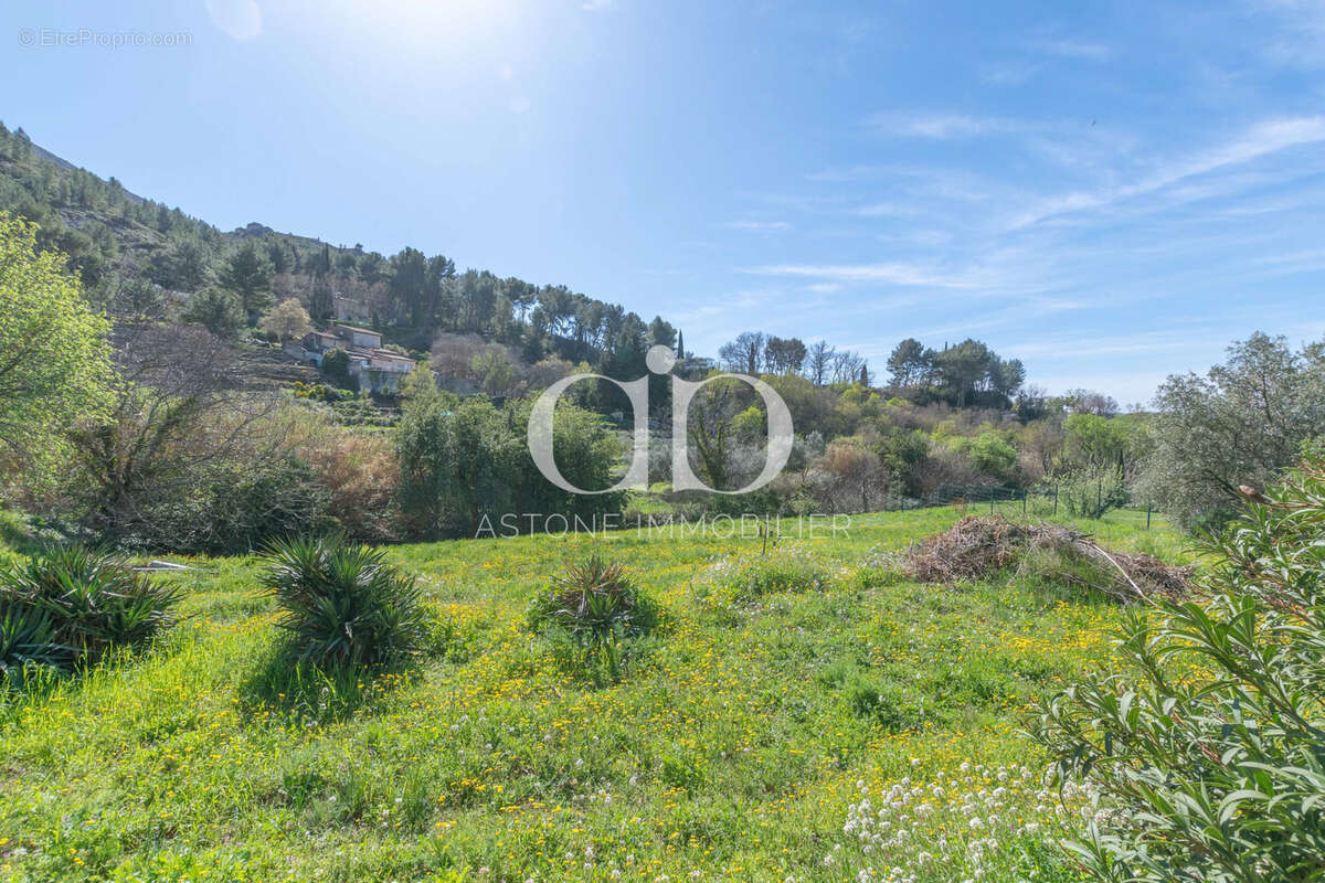 Maison à ROQUEVAIRE