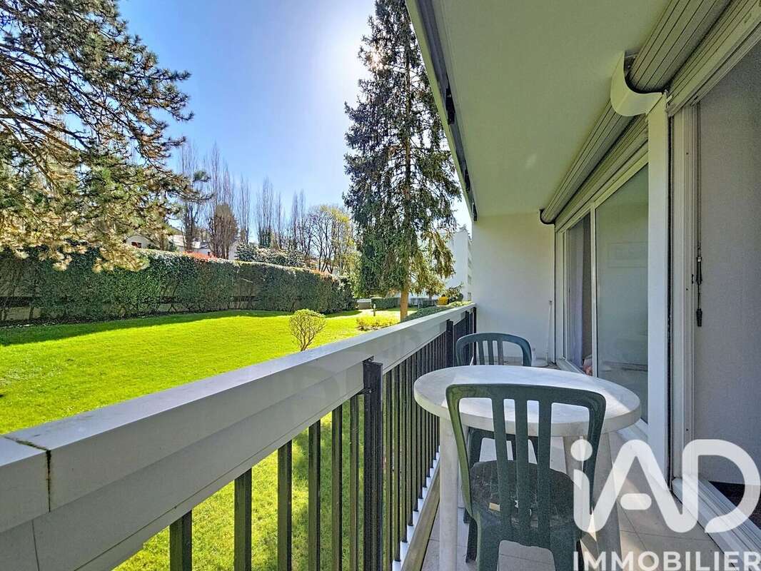 Photo 2 - Appartement à L'ETANG-LA-VILLE