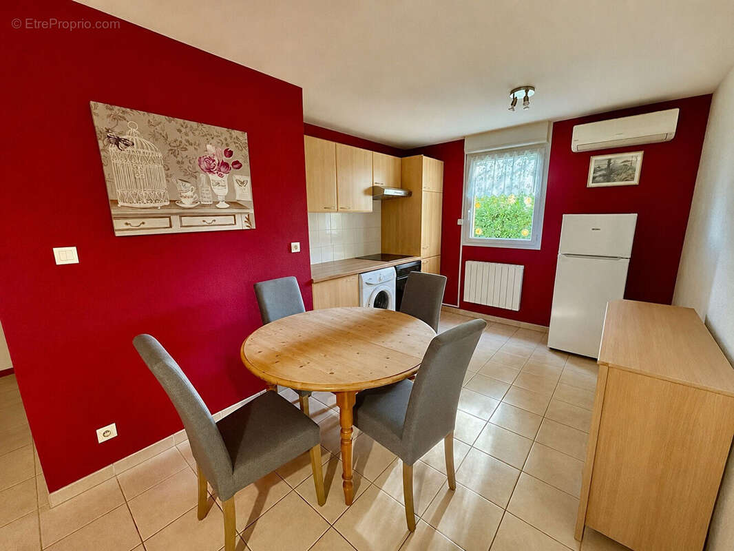 Appartement à L'ISLE-SUR-LA-SORGUE