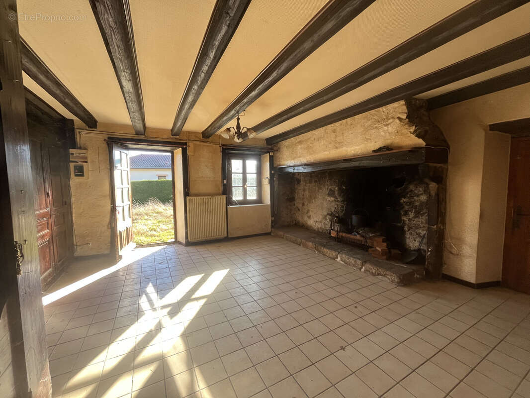 Maison à MONTARCHER