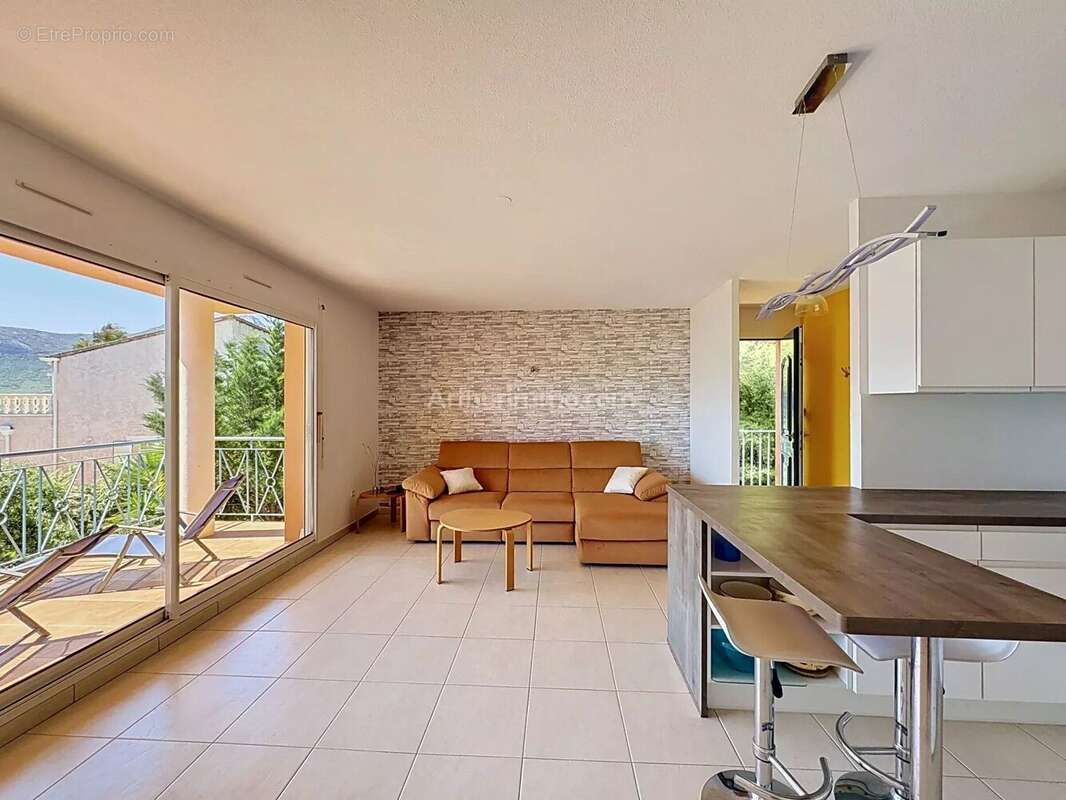 Appartement à CALVI