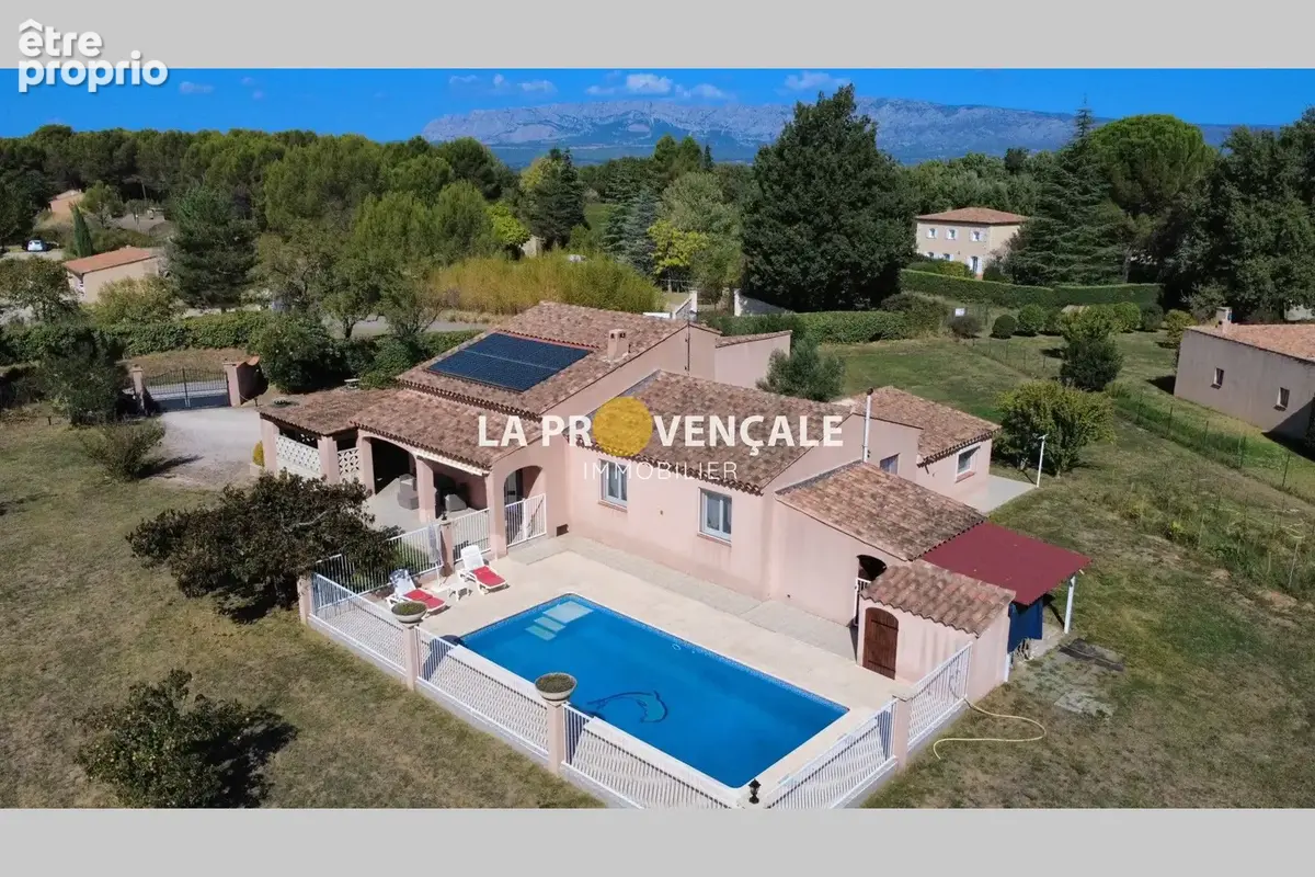 Maison 6 pièces 140 m² à vendre à Trets (13530) - photo 2