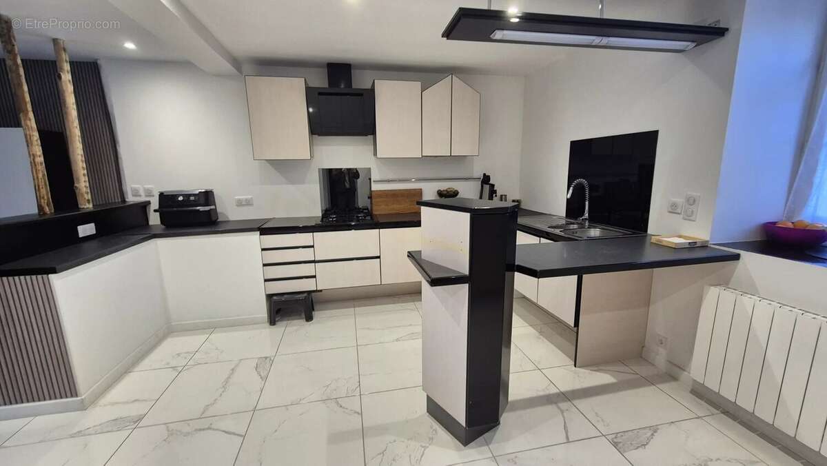 Maison à SAINT-PE-DE-BIGORRE