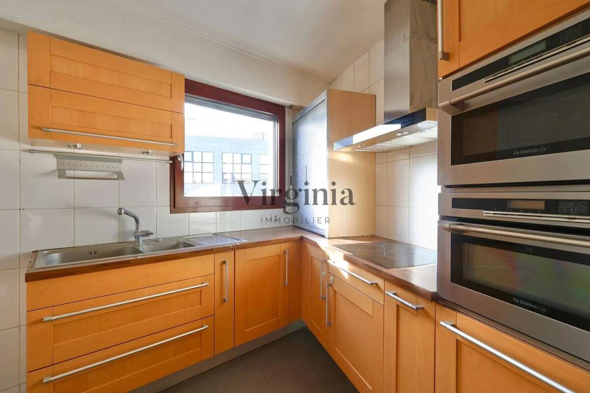 Appartement à CHARENTON-LE-PONT