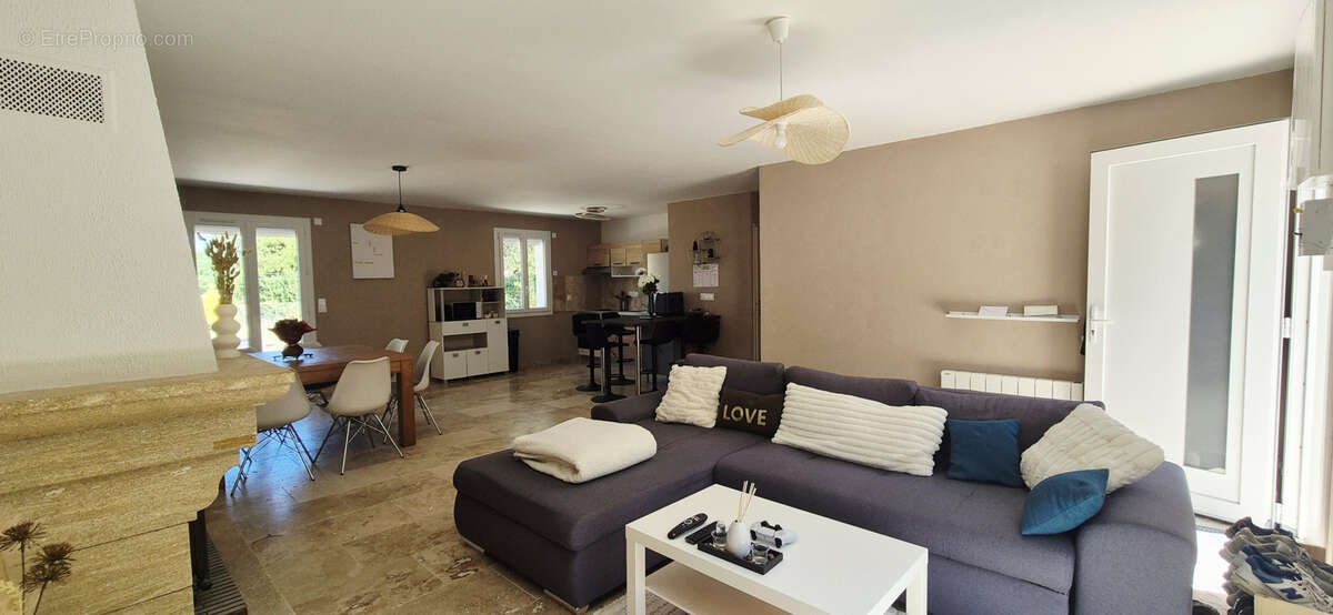 Maison à QUISSAC