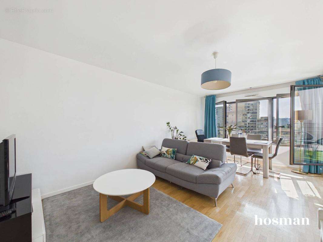 Appartement à NANTERRE