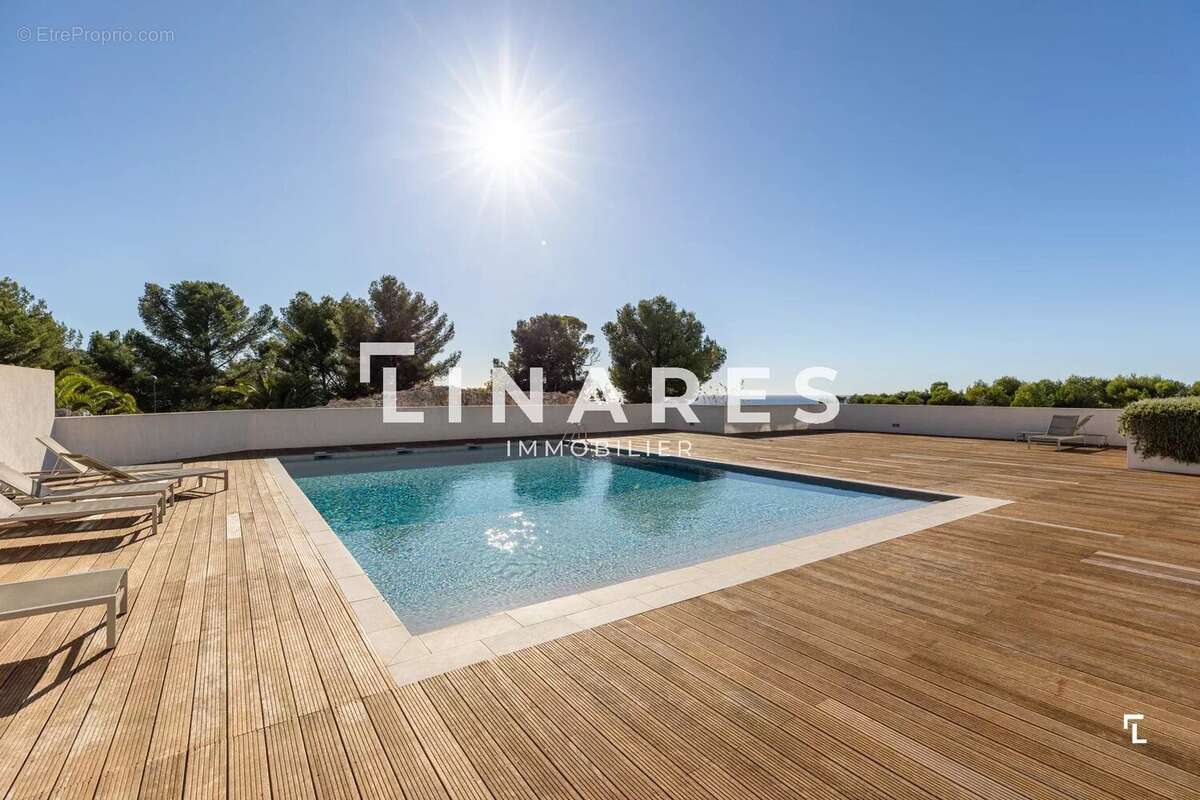 Appartement à MARSEILLE-7E