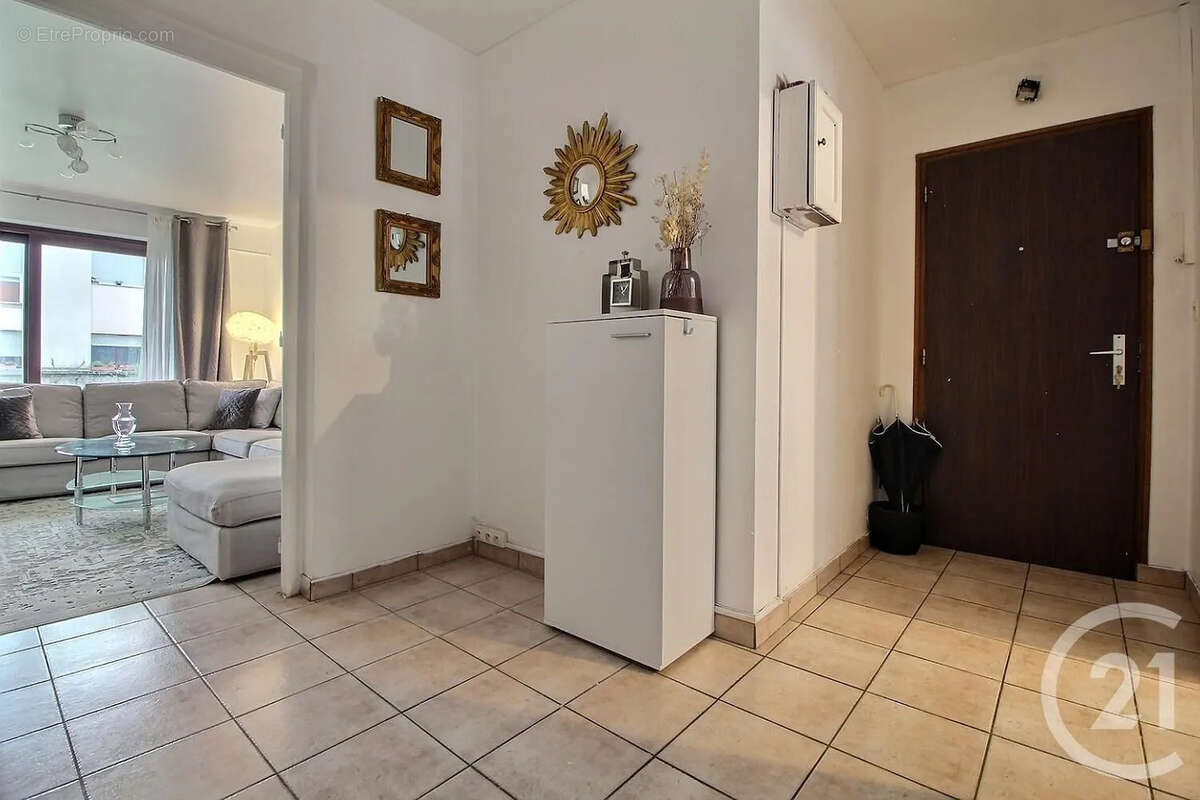 Appartement à EVIAN-LES-BAINS