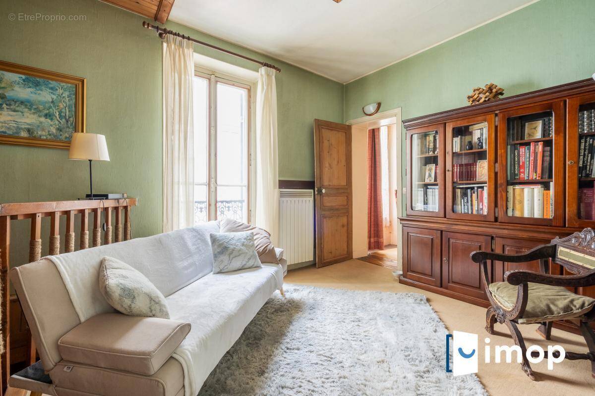 Appartement à SAINT-DENIS