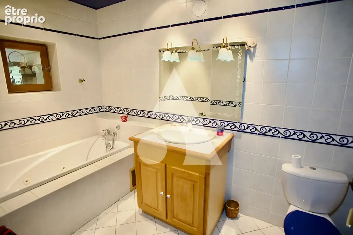 Maison Saint Georges De Reneins 7 pièces 190 m2 - photo 7