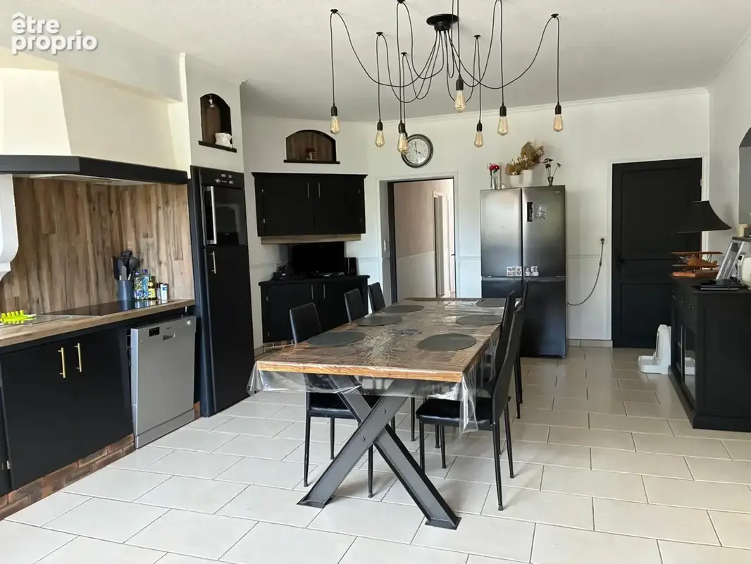 LE THOULT TROSNAY (51) à vendre superbe corps de ferme restauré sur un terrain clos de plus de 8600 m2 avec étang - photo 2