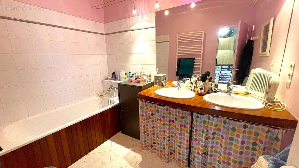 Appartement t3 105m² - photo 7