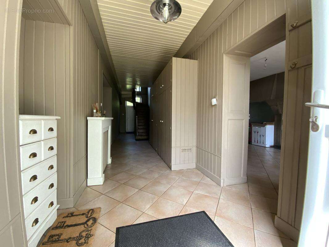 Maison à BESSINES-SUR-GARTEMPE