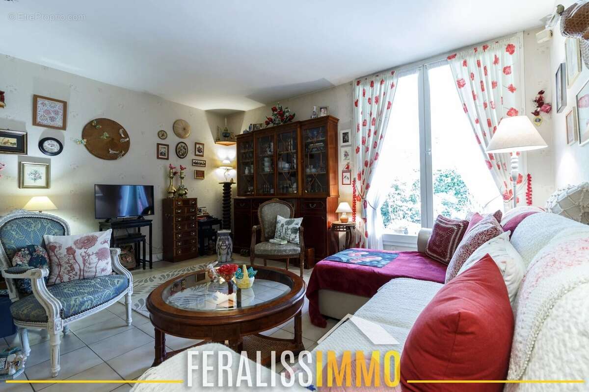 Appartement à ERAGNY