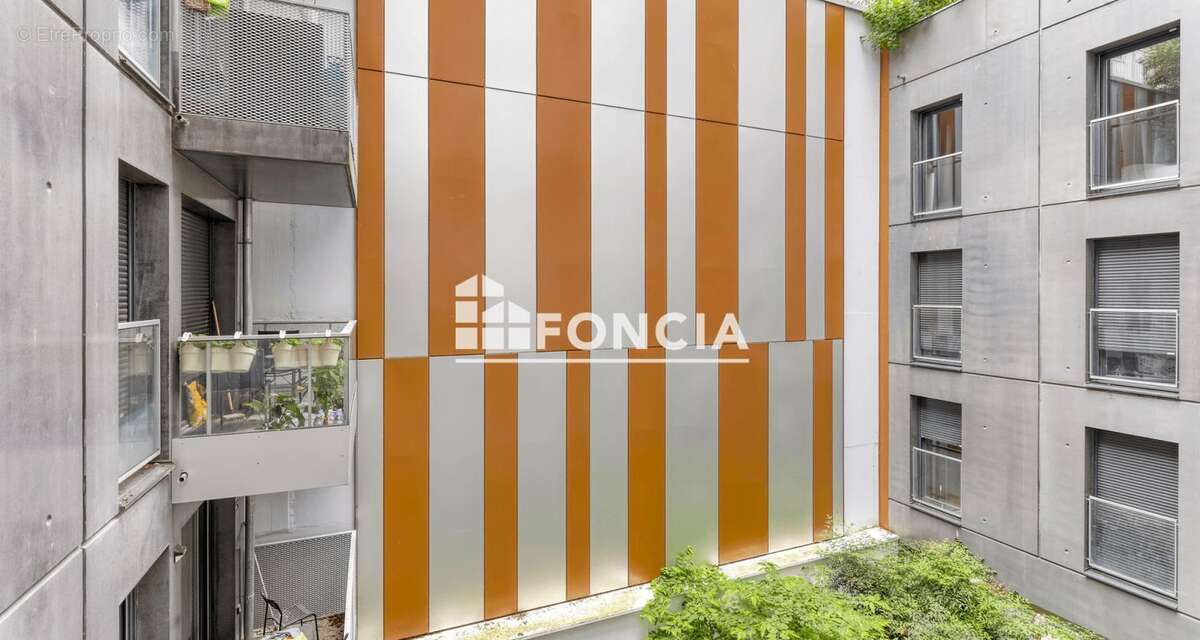 Appartement à ISSY-LES-MOULINEAUX