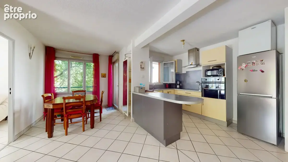 Appartement Grenoble 3 pièce(s) 67.18 m2 - photo 3