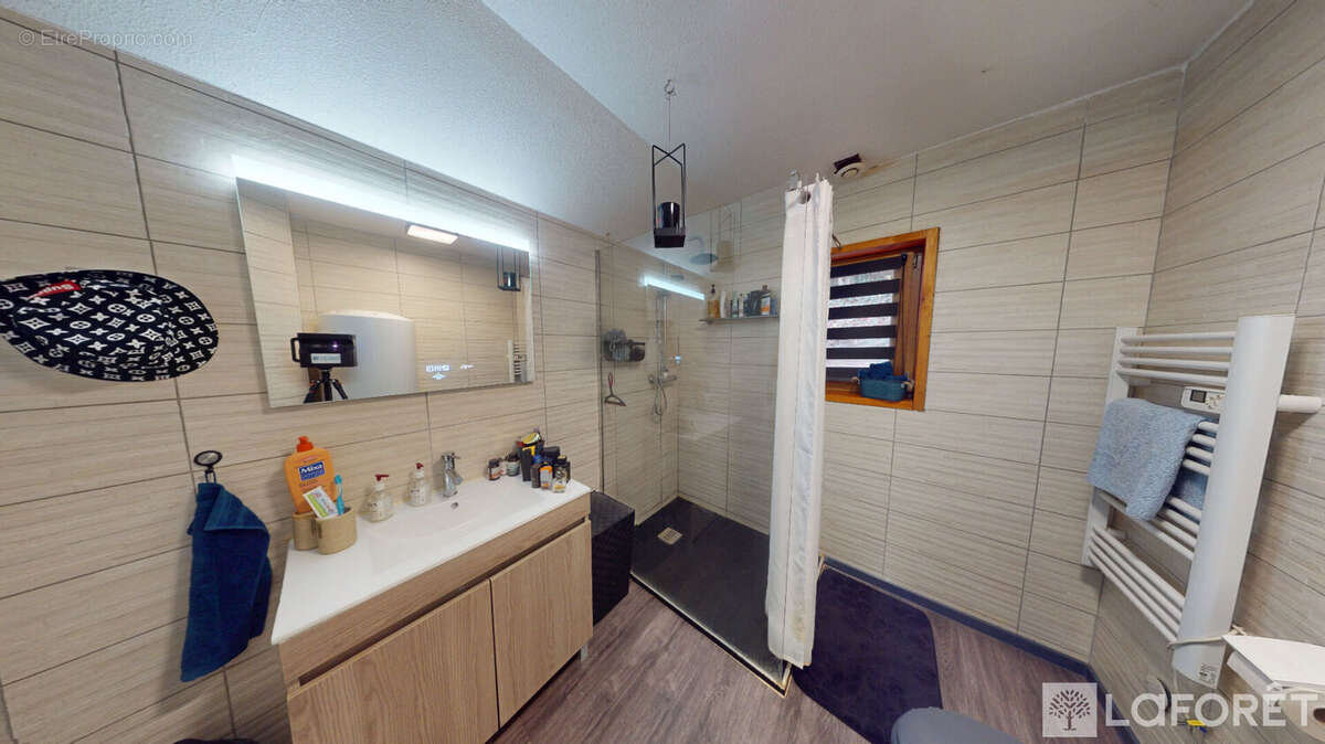 Maison à SAINT-HIPPOLYTE