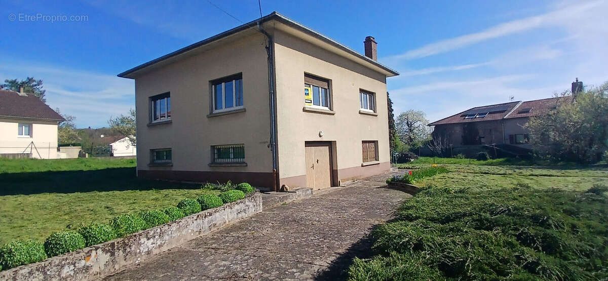 Maison à BOUXIERES-AUX-CHENES