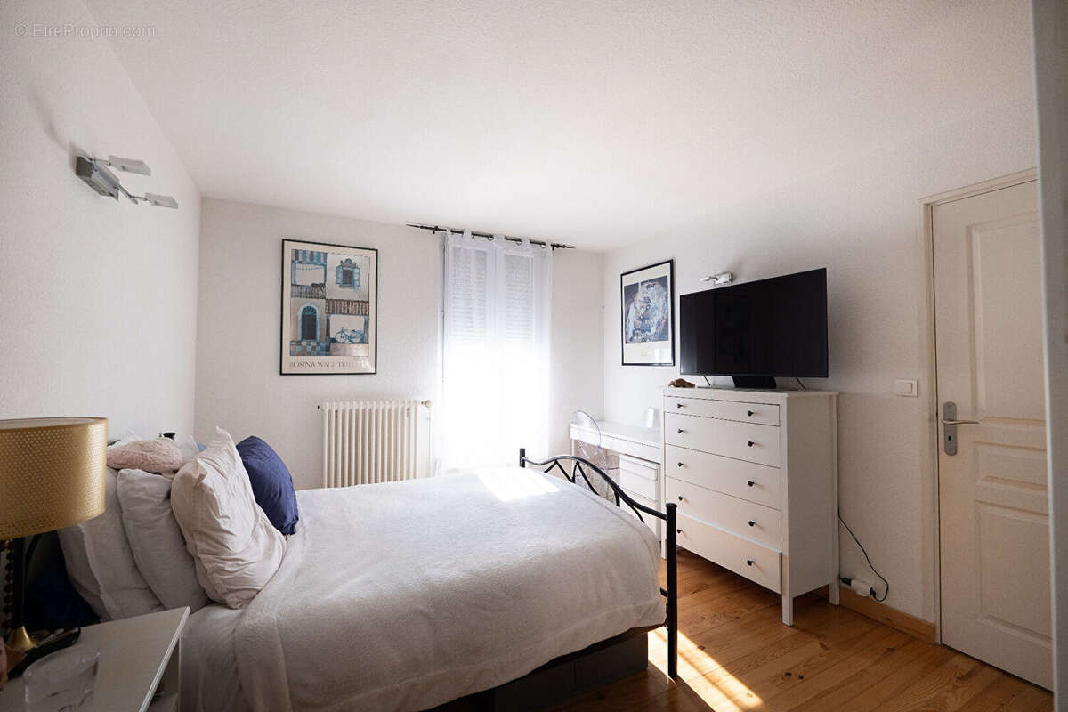 Appartement à CEYRAT