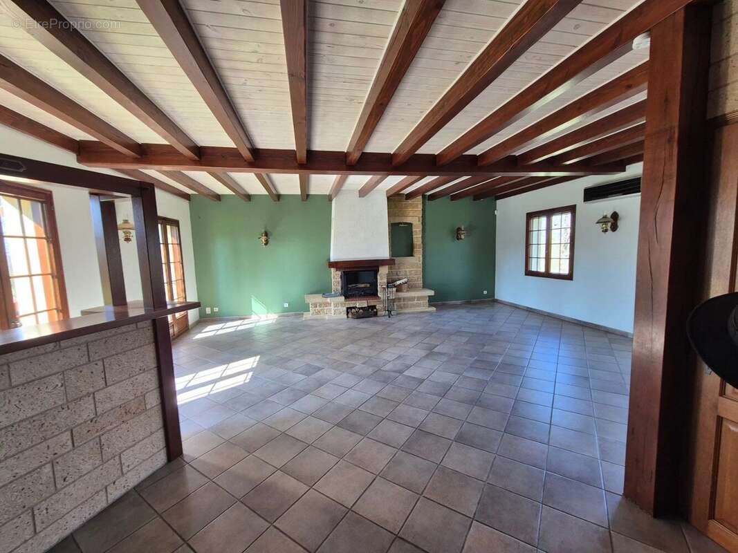 Maison à CHASTEAUX