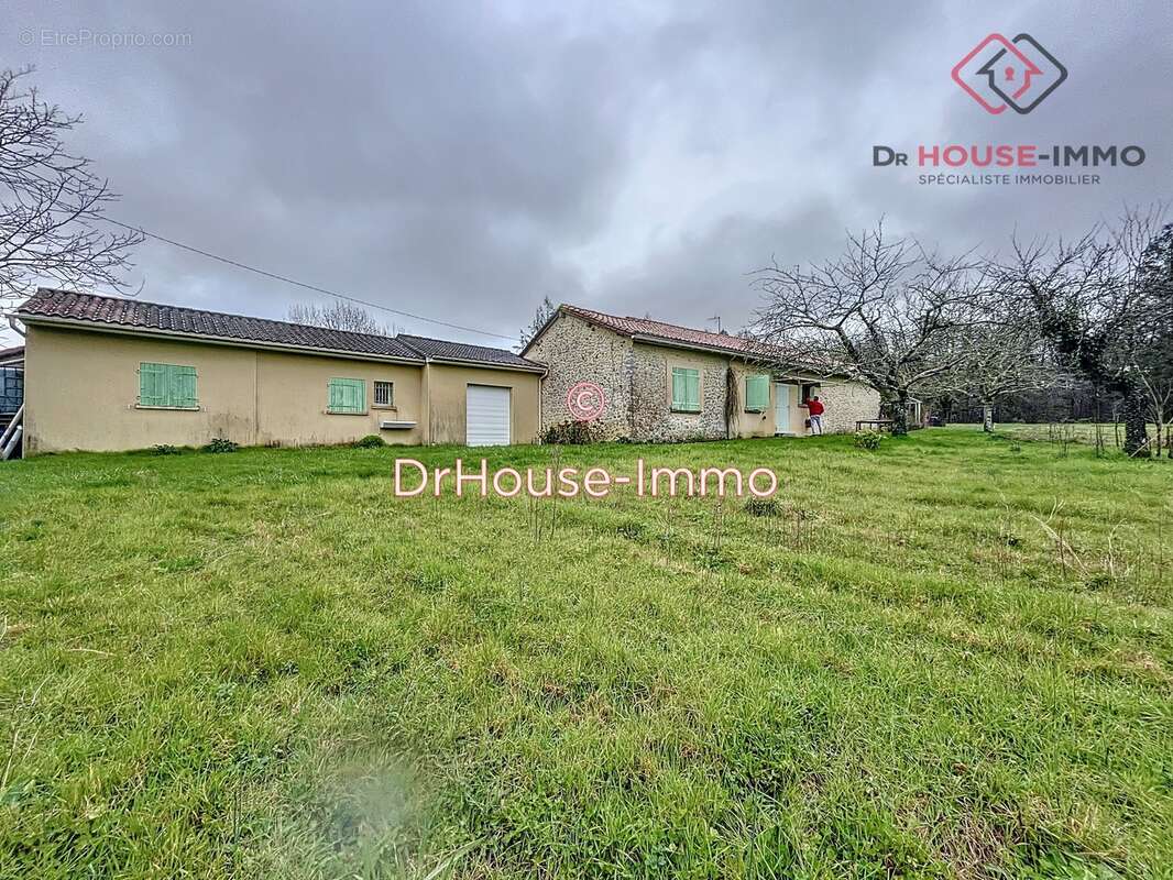 Maison à SAINT-AQUILIN