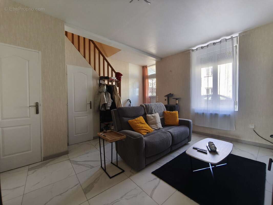 Maison à ARRAYE-ET-HAN