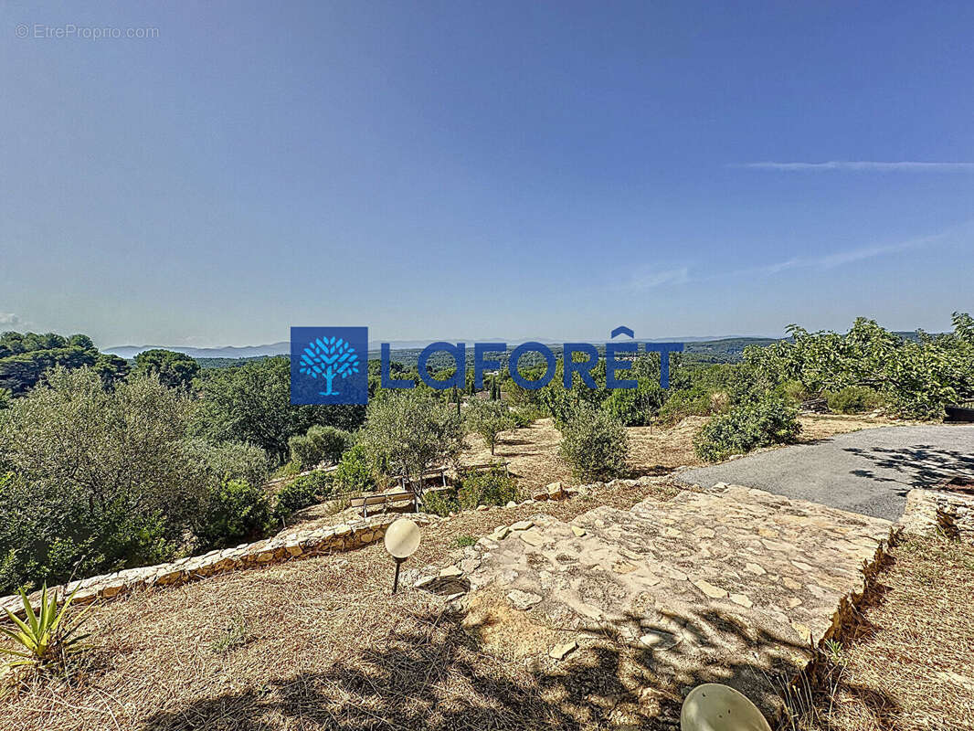 Maison à DRAGUIGNAN