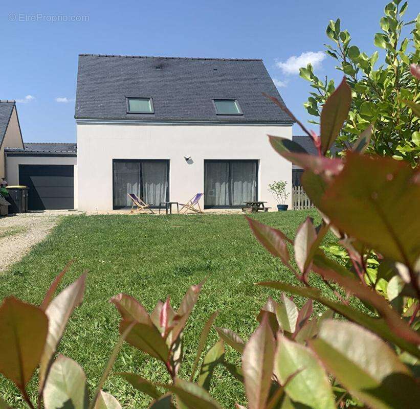 Maison à BRANDIVY