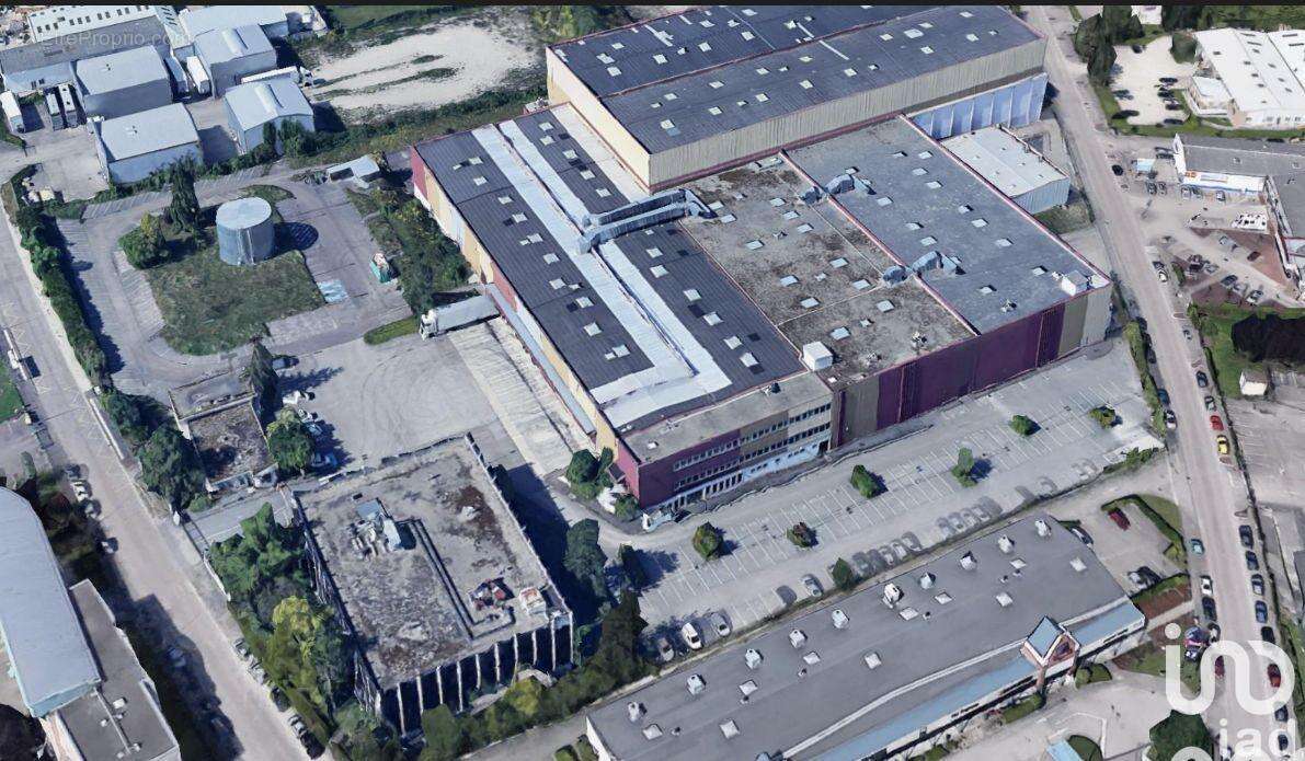 Photo 2 - Commerce à PONT-SAINTE-MARIE