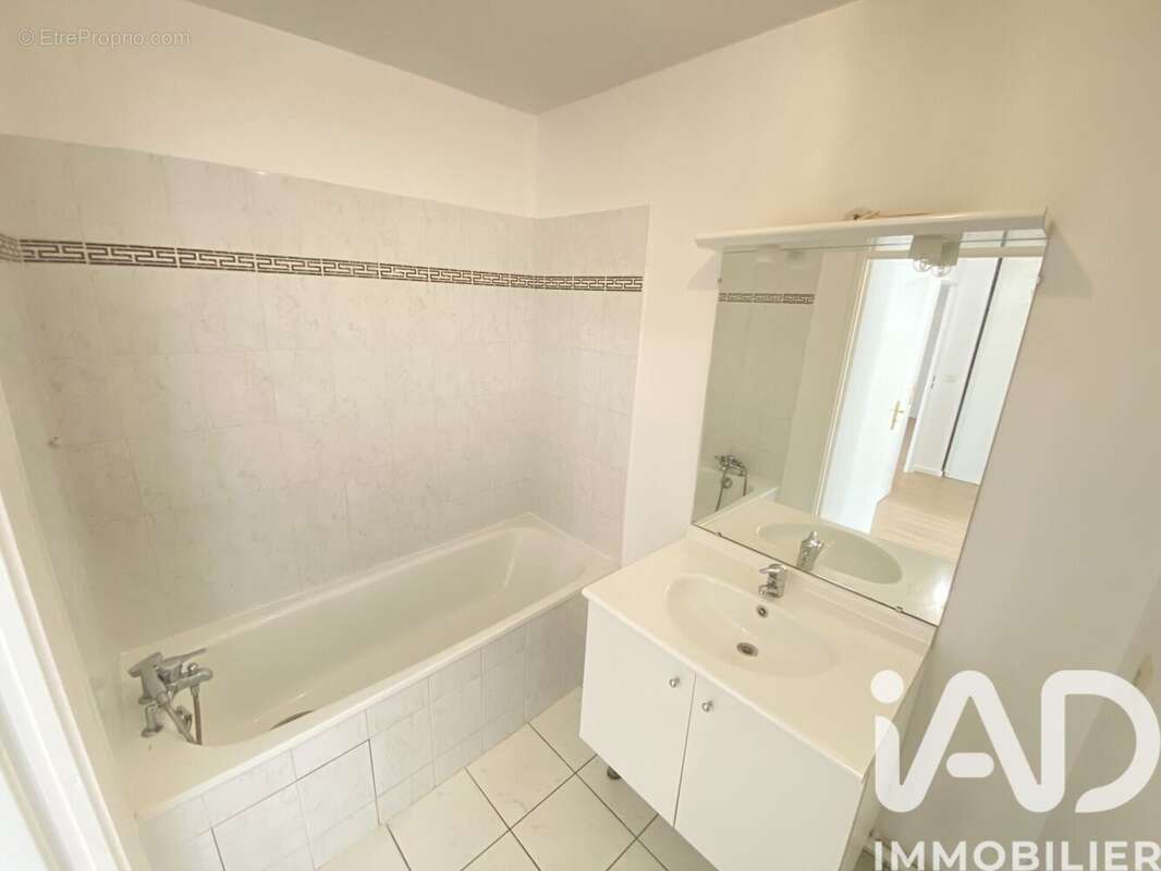 Photo 7 - Appartement à BRIE-COMTE-ROBERT