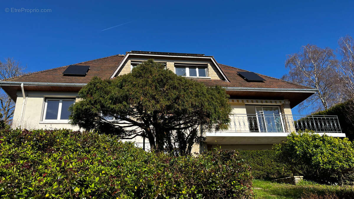 Maison à AUXERRE