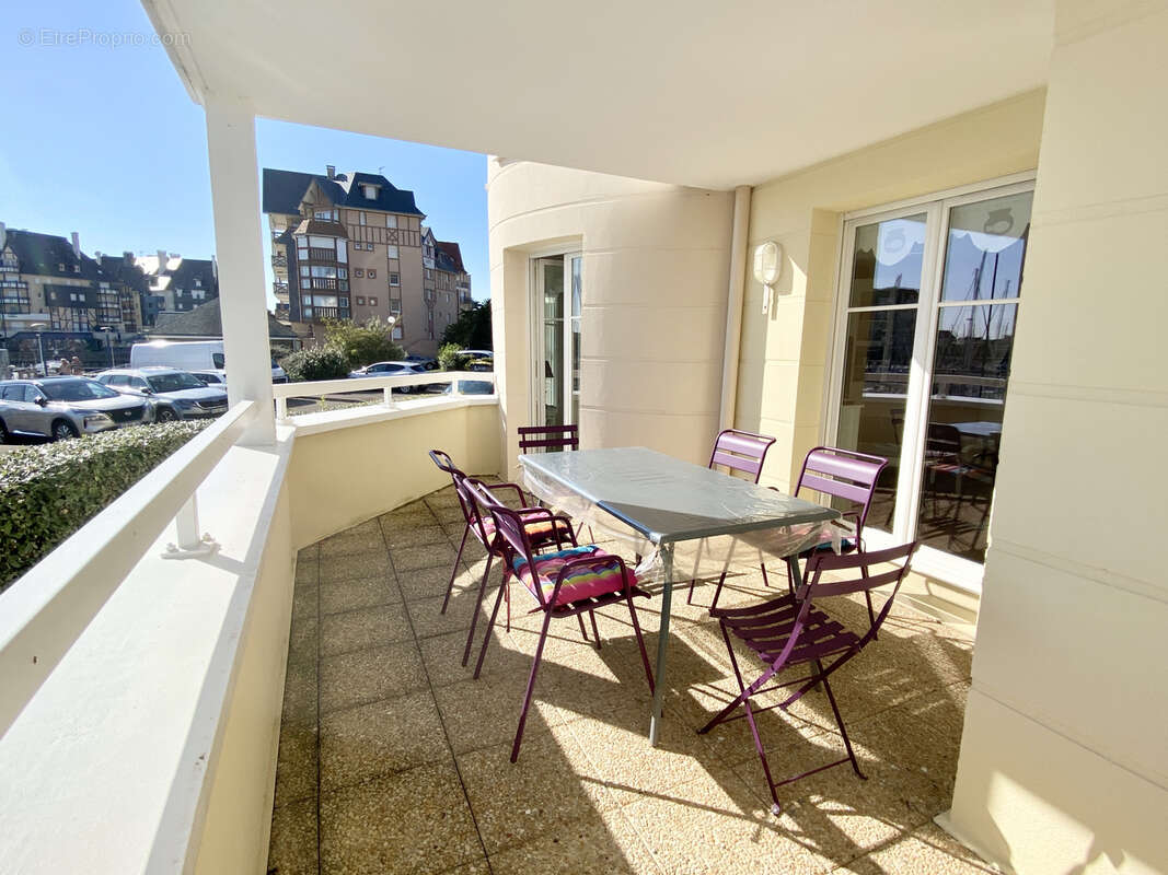 Appartement à DIVES-SUR-MER