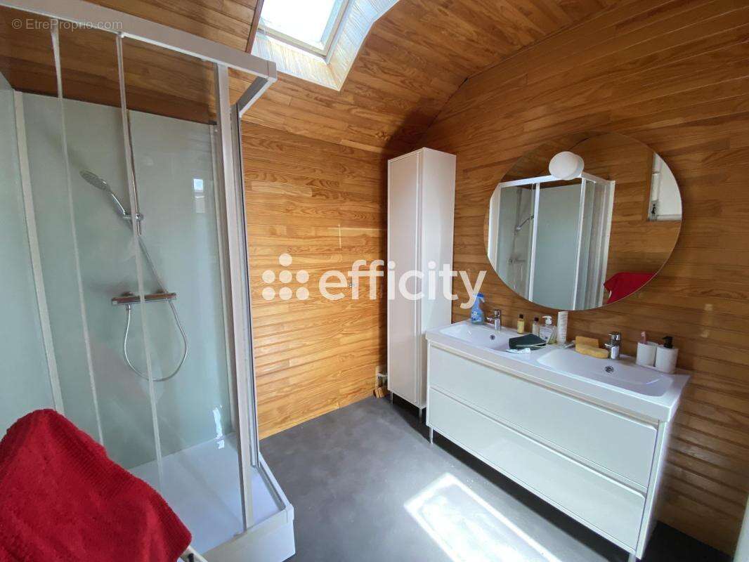 Maison à SAINT-ETIENNE