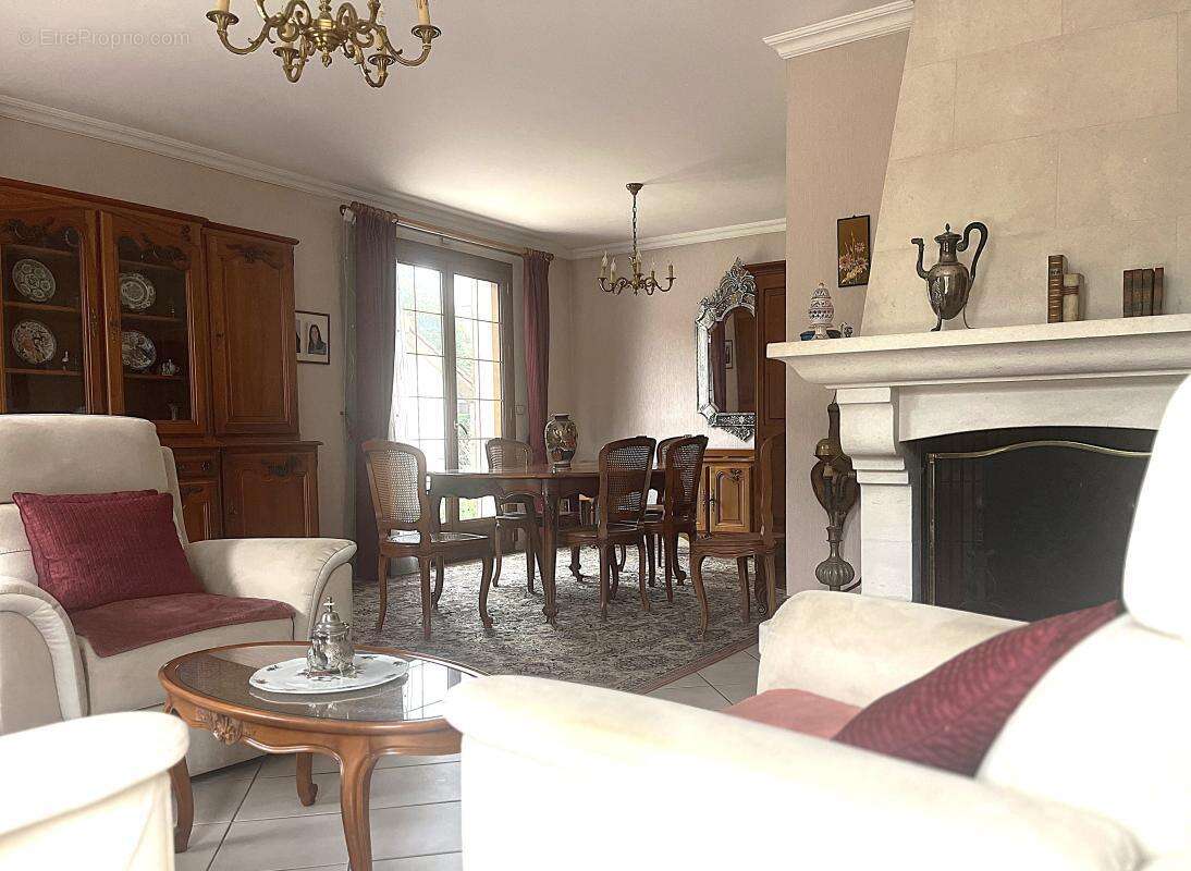Maison à ARTIGUES-PRES-BORDEAUX
