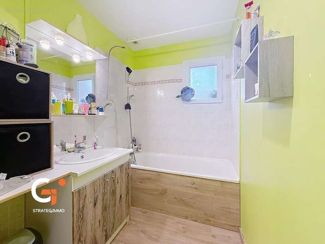 Appartement à PERRIERS-SUR-ANDELLE