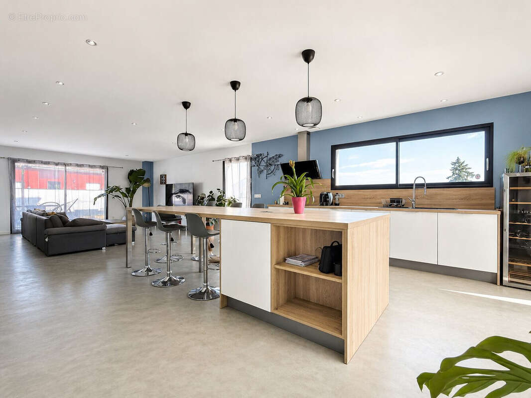 Maison 126 m² à Lezoux  - photo 3