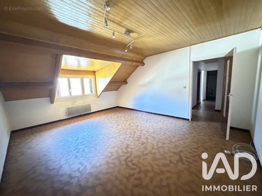 Photo 1 - Appartement à LE BOURG-D'OISANS