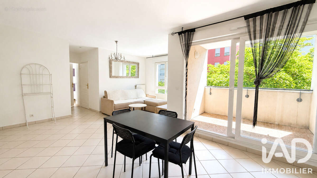 Photo 3 - Appartement à ECHIROLLES