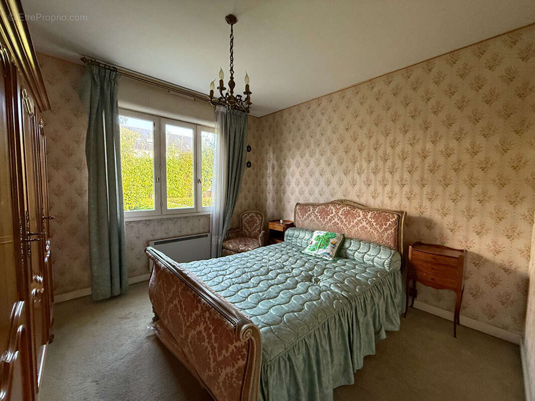 Maison à LE RELECQ-KERHUON