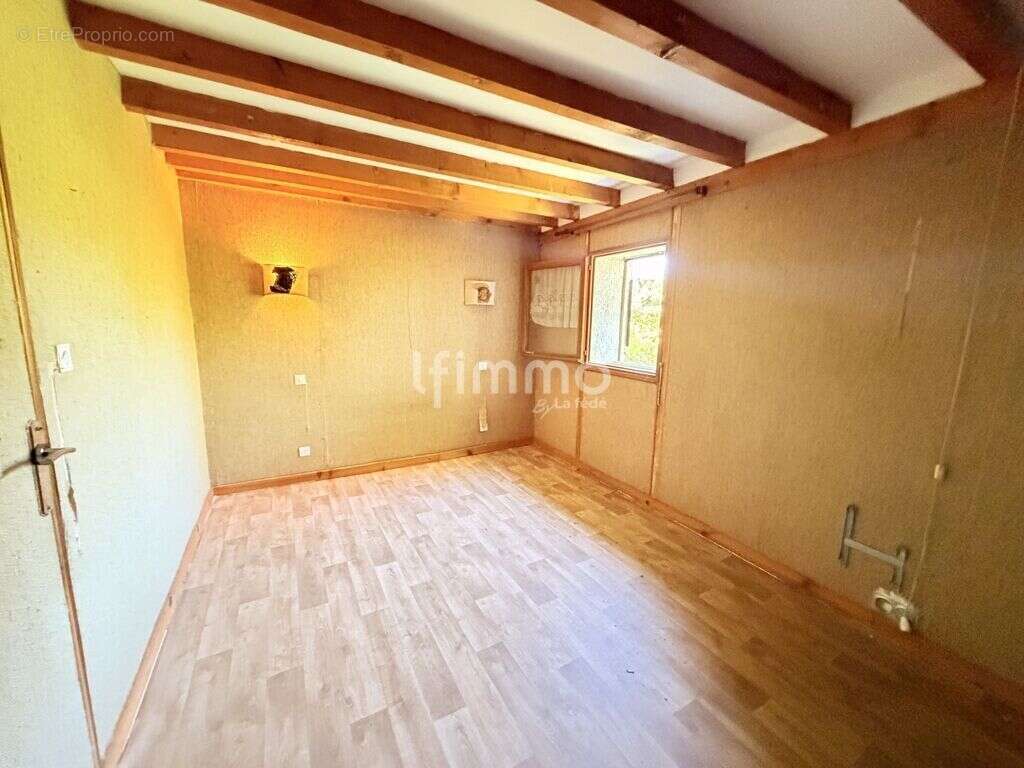 Maison de caractère à réinventer - Fort potentiel - photo 8
