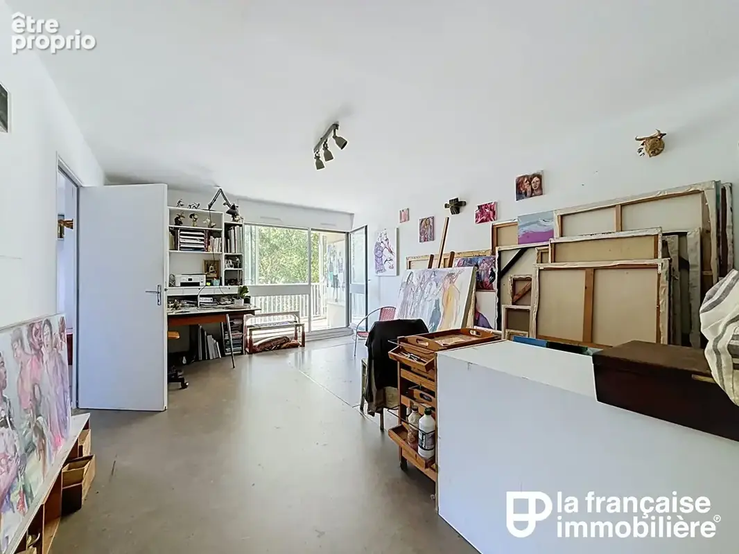 Rennes Clemenceau T6 -102m² avec balcon et grand garage - photo 3