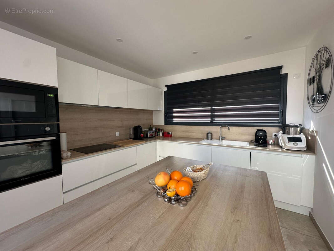 Maison à VILLELONGUE-DE-LA-SALANQUE