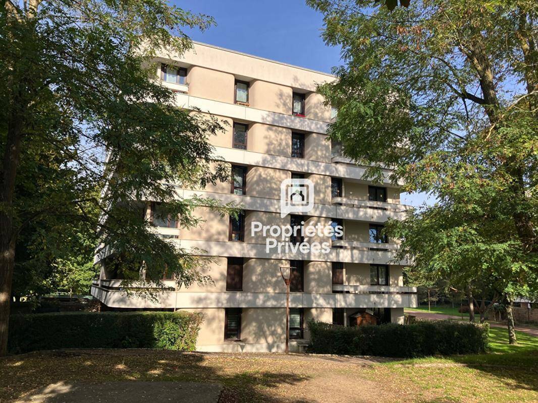 Appartement à ELANCOURT