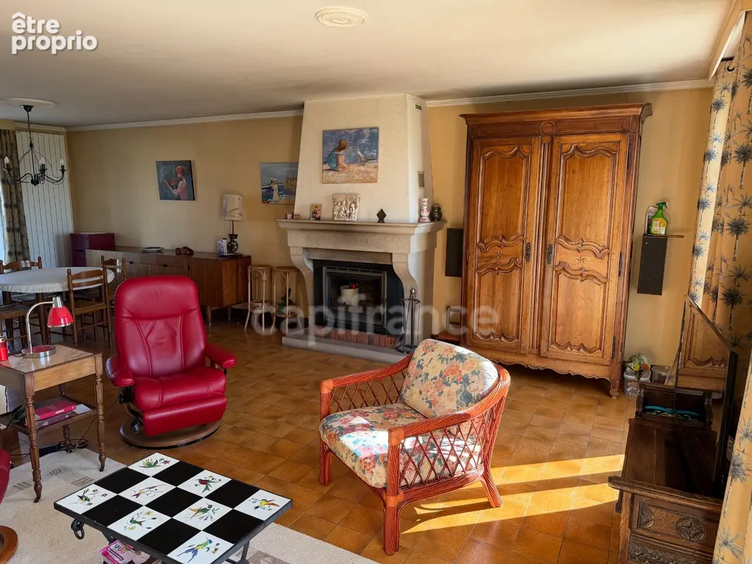 Maison à vendre 7 pièces  de 141 m2 Saint Georges sur Baulche (89) 4 chambres.  Sous sol.  Terrain 600 m2 - photo 19
