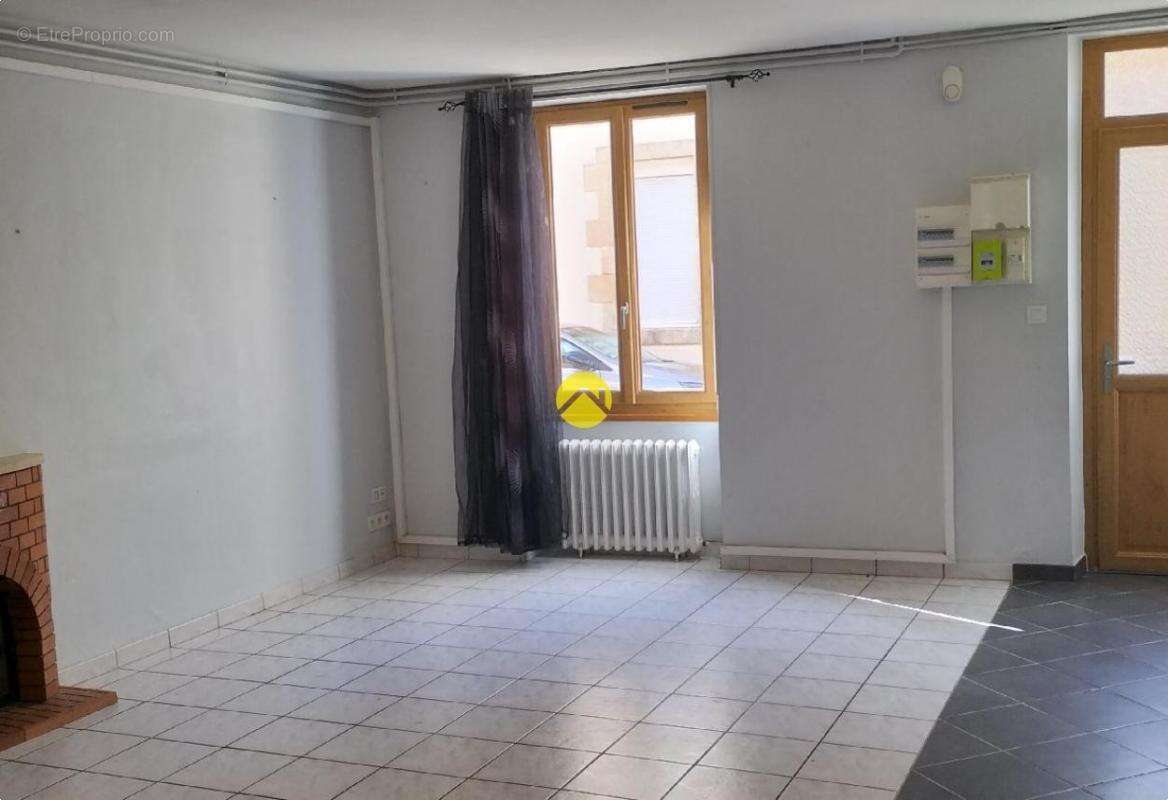 Maison à EVAUX-LES-BAINS