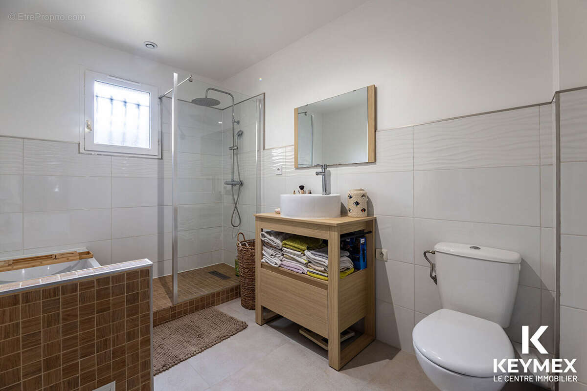 Maison à NEUILLY-EN-THELLE